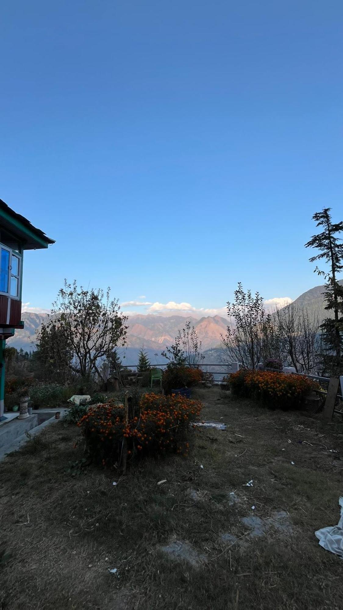 فندق Mountain Eyrie Banjār المظهر الخارجي الصورة